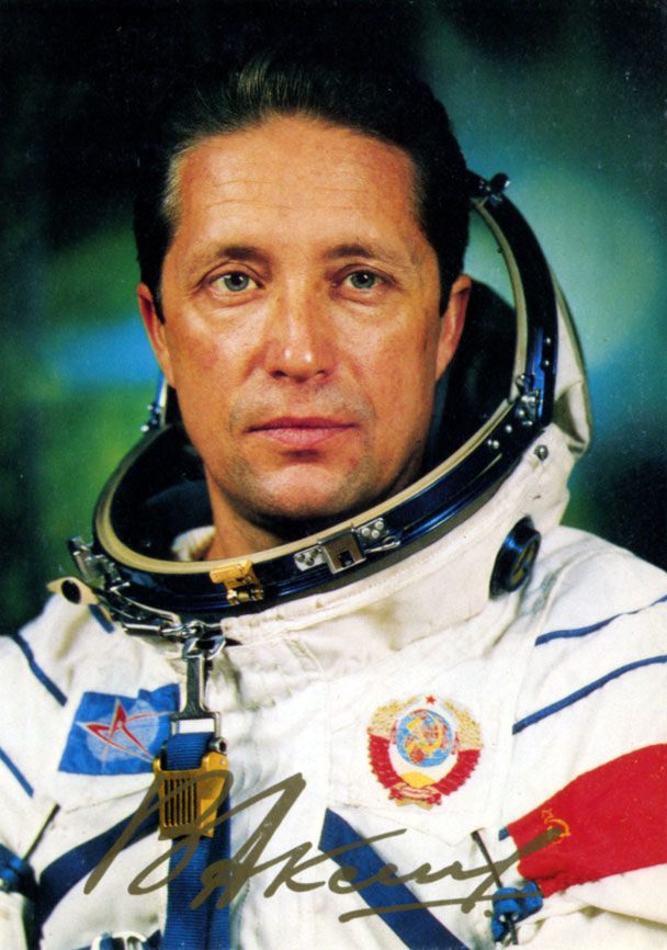 Cosmonaute Aksyonov Vladimir Viktorovich