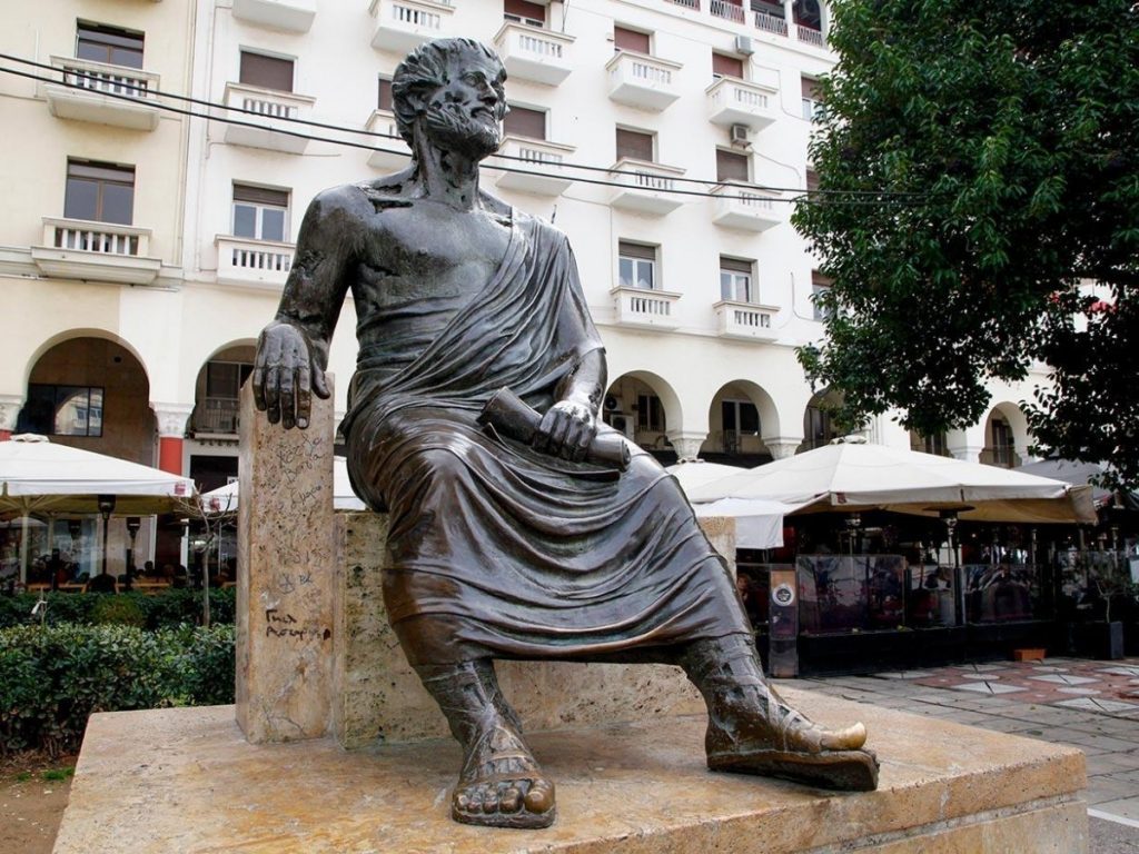 Monument à Aristote à Thessalonique