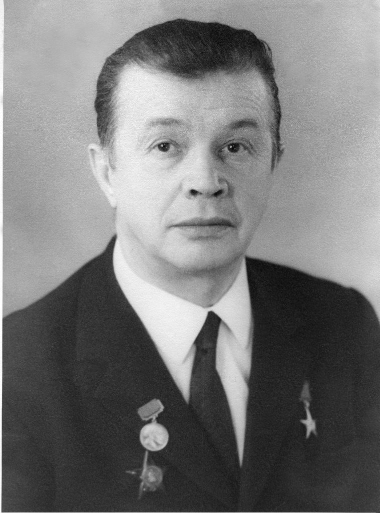 Alexei Bogomolov
