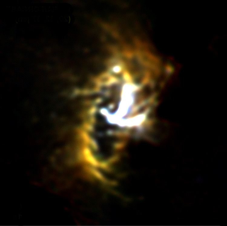 Gaz tombant dans notre centre galactique (image infrarouge)