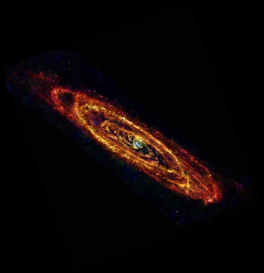 Des anneaux froids de poussière brillent dans la galaxie d'Andromède