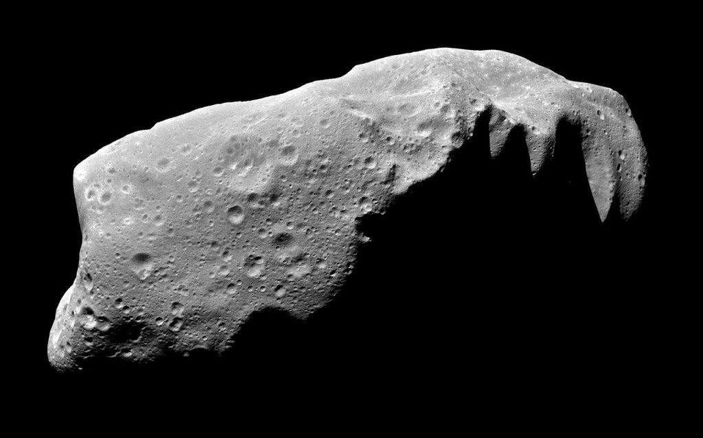 Image d'Ida prise par la sonde Galileo.