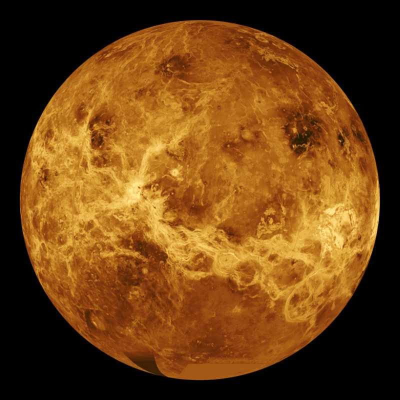 L'image de Vénus a été prise par la sonde Magellan de la NASA.