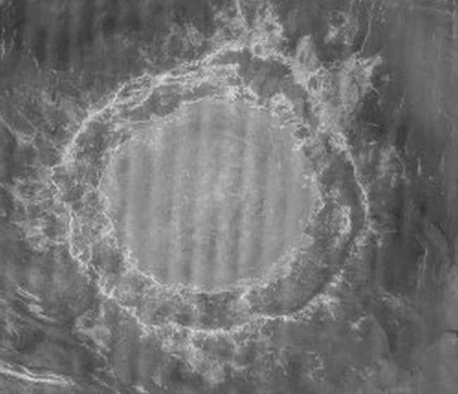 Cratère Mead sur Vénus