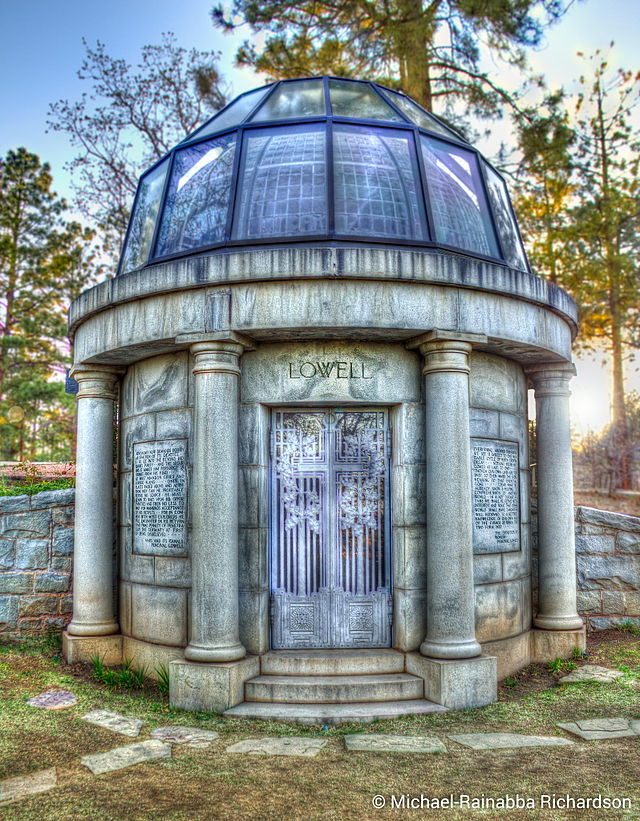 Le mausolée de Lowell. Photo de 2013