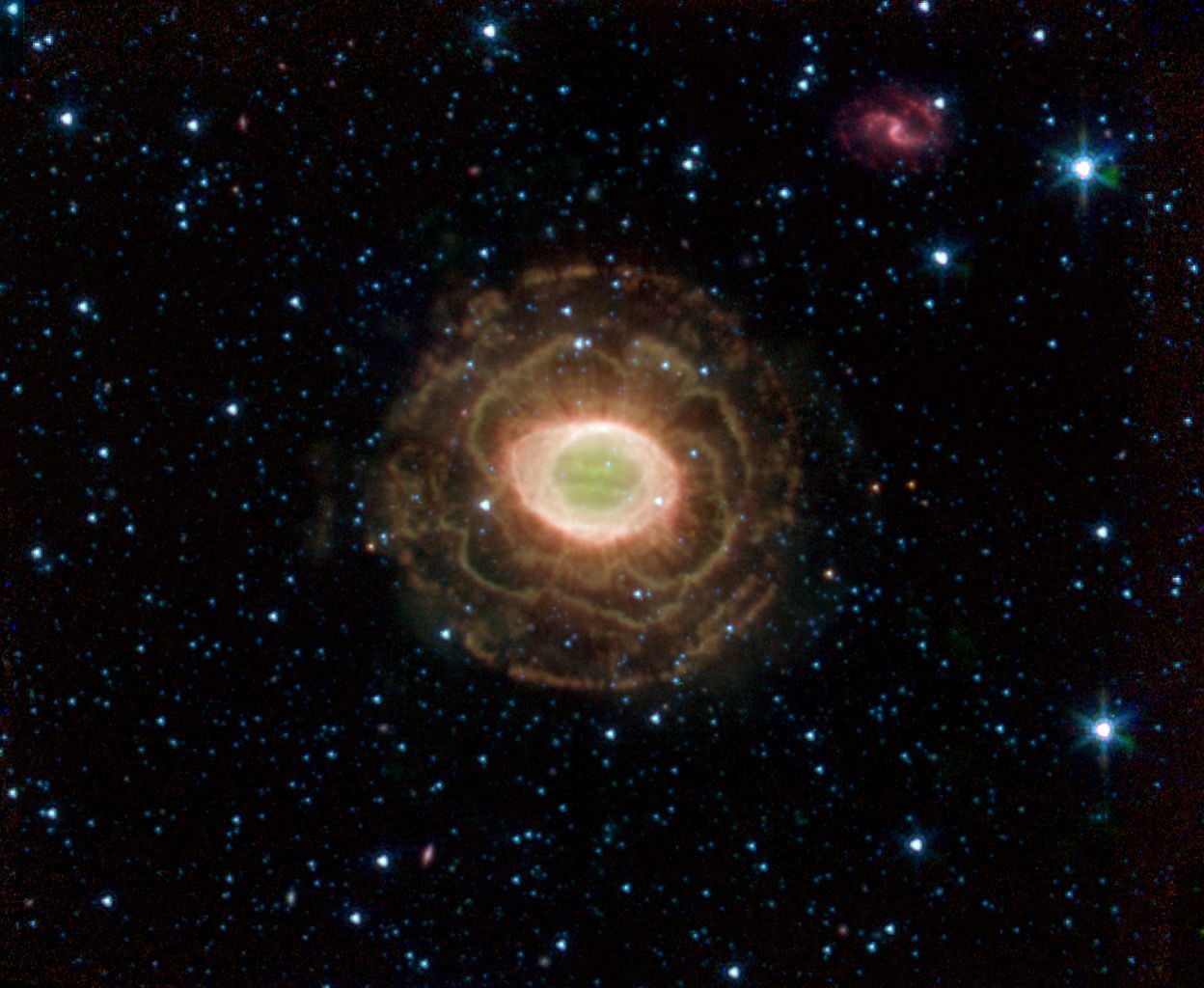 Nébuleuse de l'anneau M57