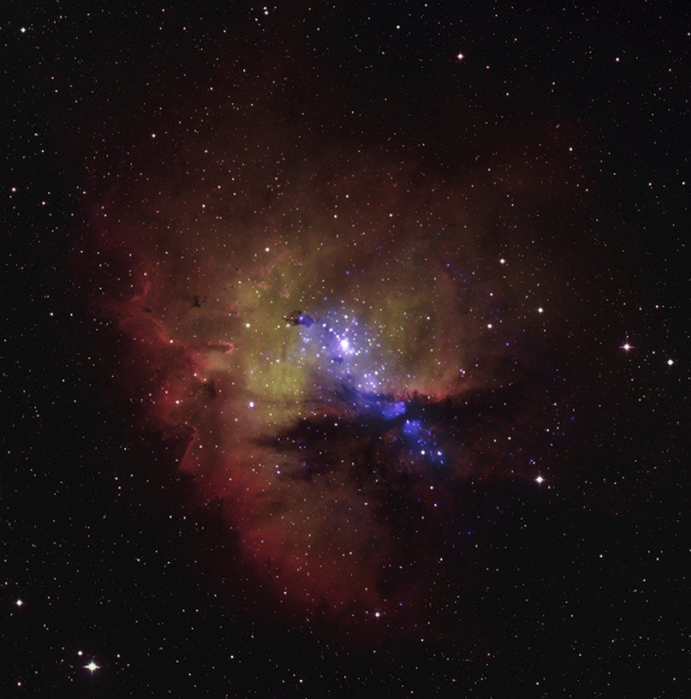 NGC 281 - nébuleuse d'émission dans la constellation de Cassiopée