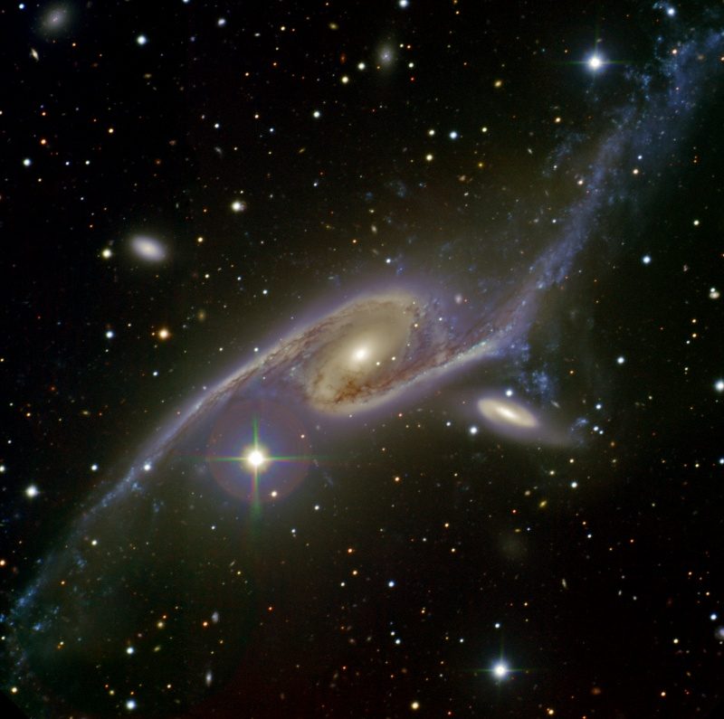 Galaxie NGC 6872