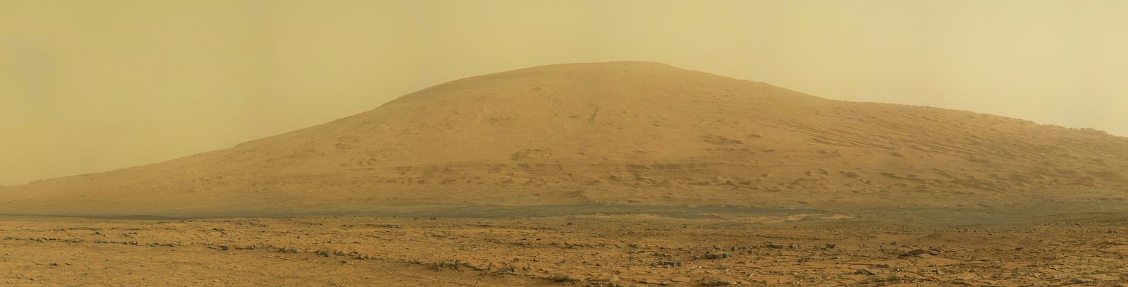 Panorama du Mont Sharp obtenu par Curiosity à 170 sol (jour martien). 