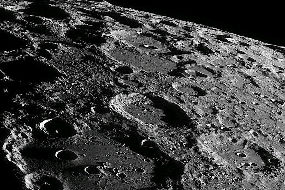 La surface de la Lune