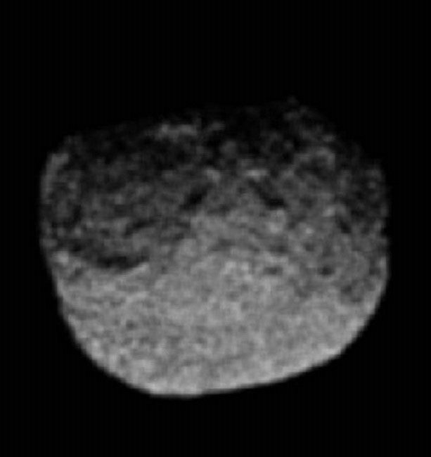 Proteus, image de Voyager 2