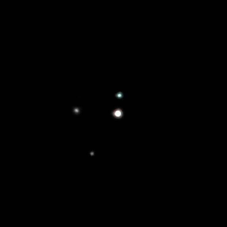 Système de Pluton, photo Hubble du 15 mai 2005.