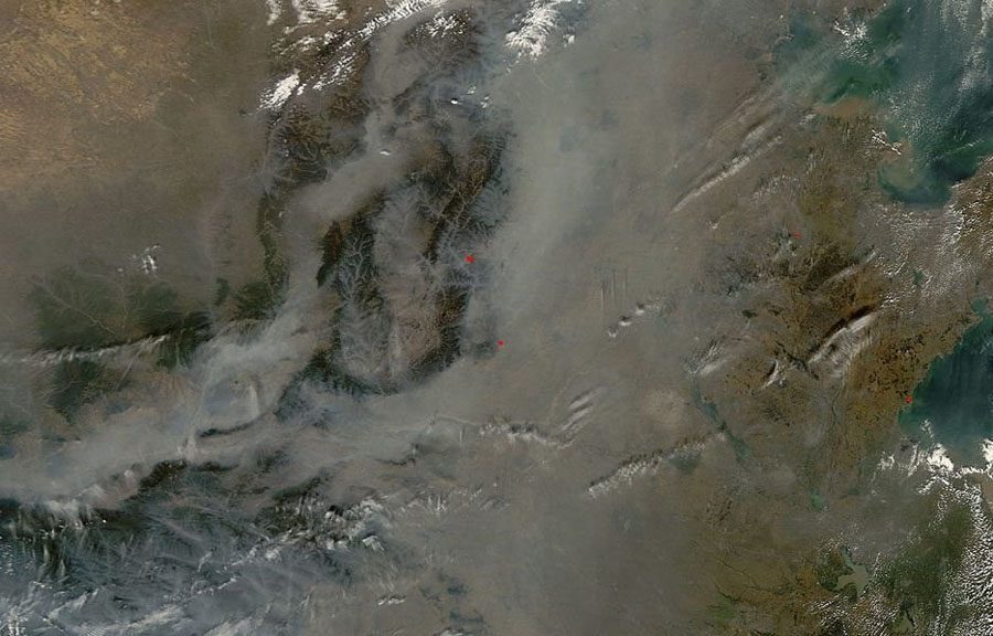 Smog sur la Chine, vu de l'espace.