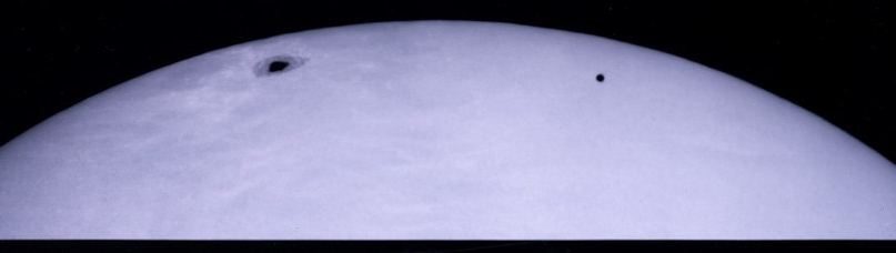 Passage de Mercure sur le disque solaire le 8 novembre 2006.