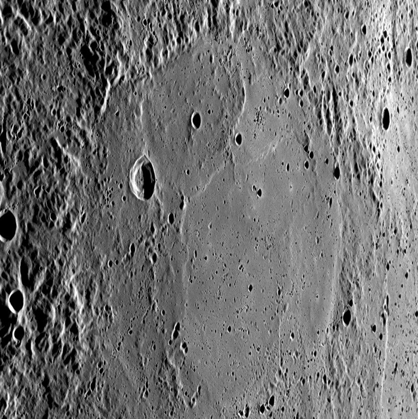 Bassin d'impact sur Mercure, large de 250 kilomètres, image de la sonde MESSENGER
