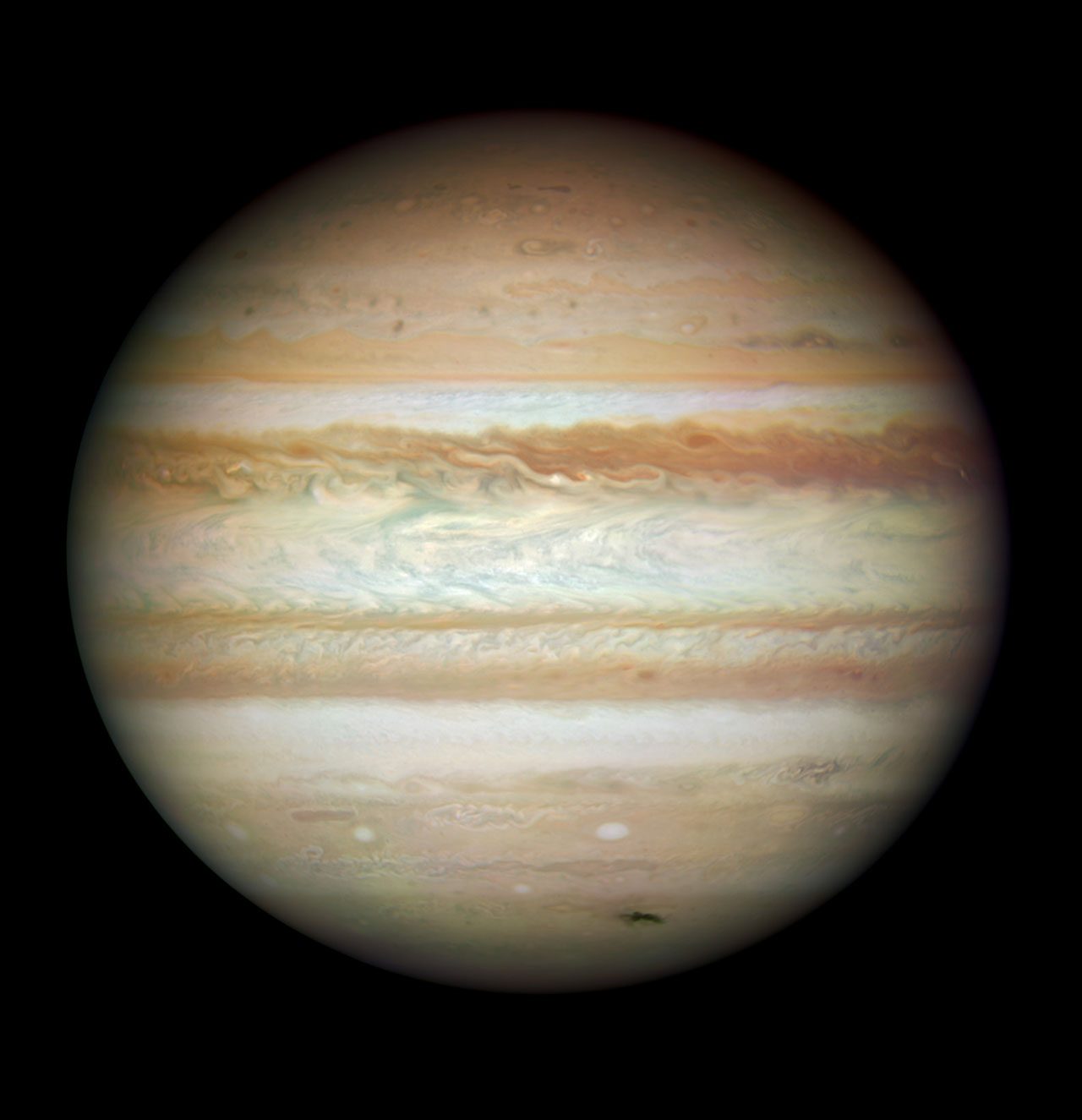 Jupiter se trouve à 600 millions de kilomètres de la Terre.