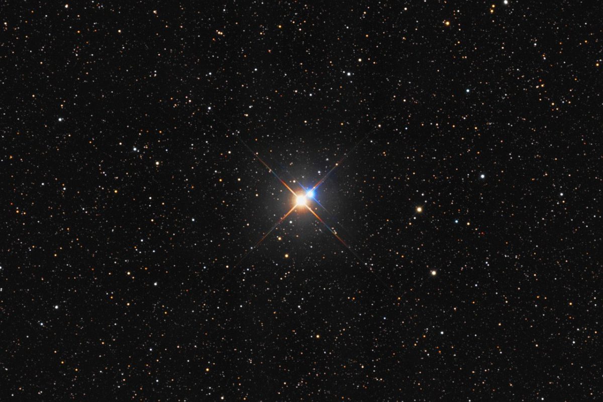 Albireo ou étoile Beta du Cygne
